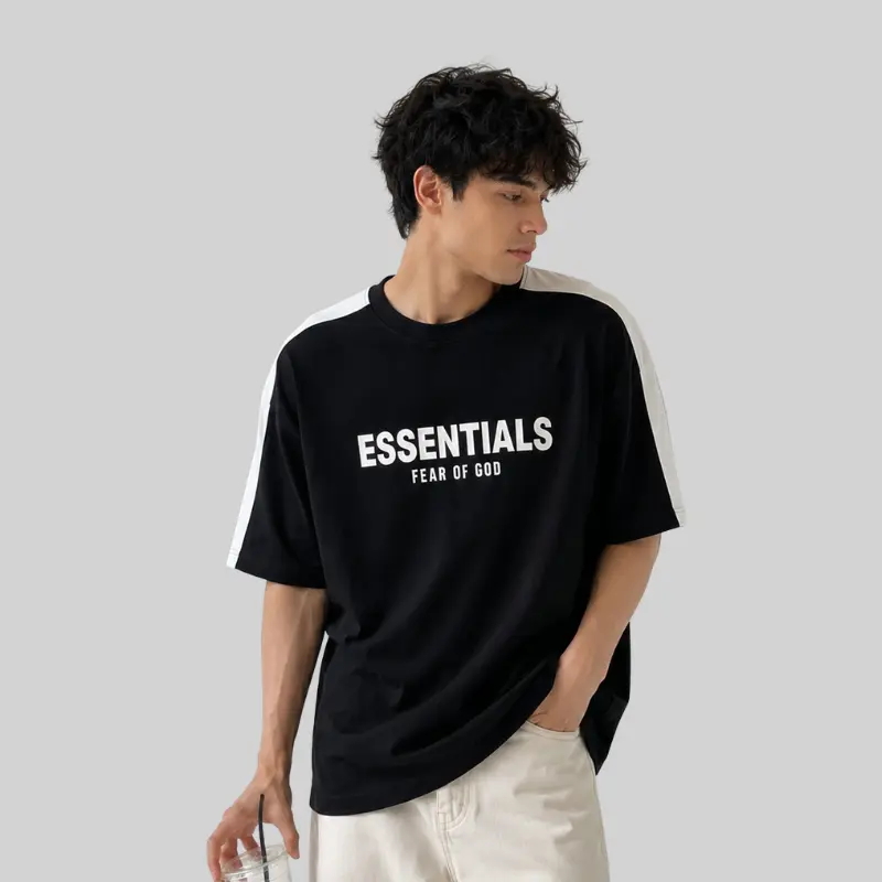 Essentials T-shirt (Black)